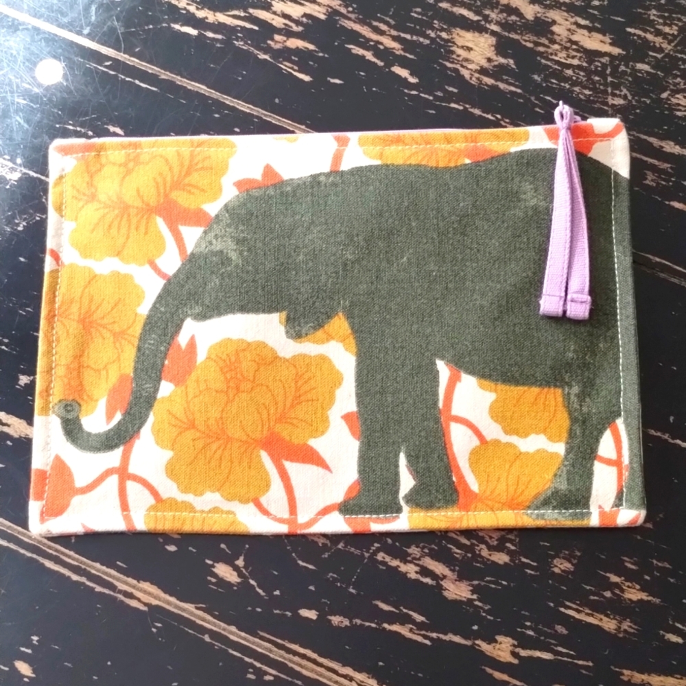 Thomas Paul Canvas Bag 🐘
